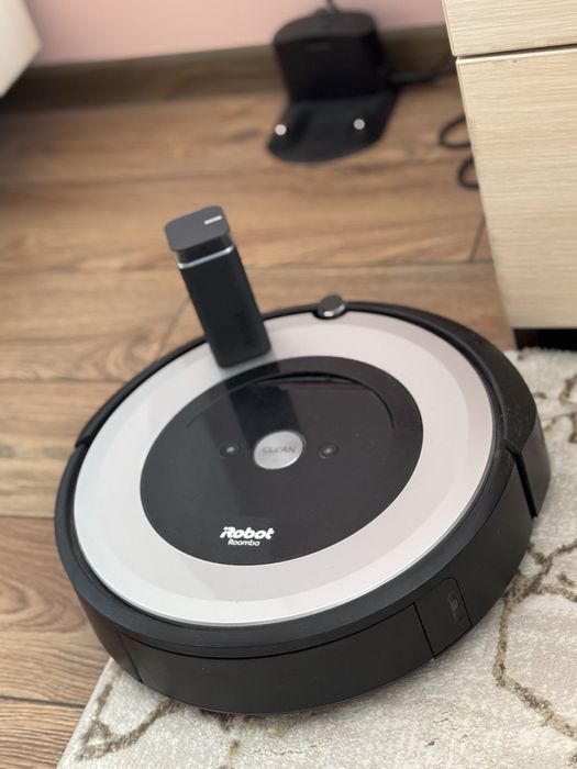 Прахосмукачка робот Irobot Roomba E5