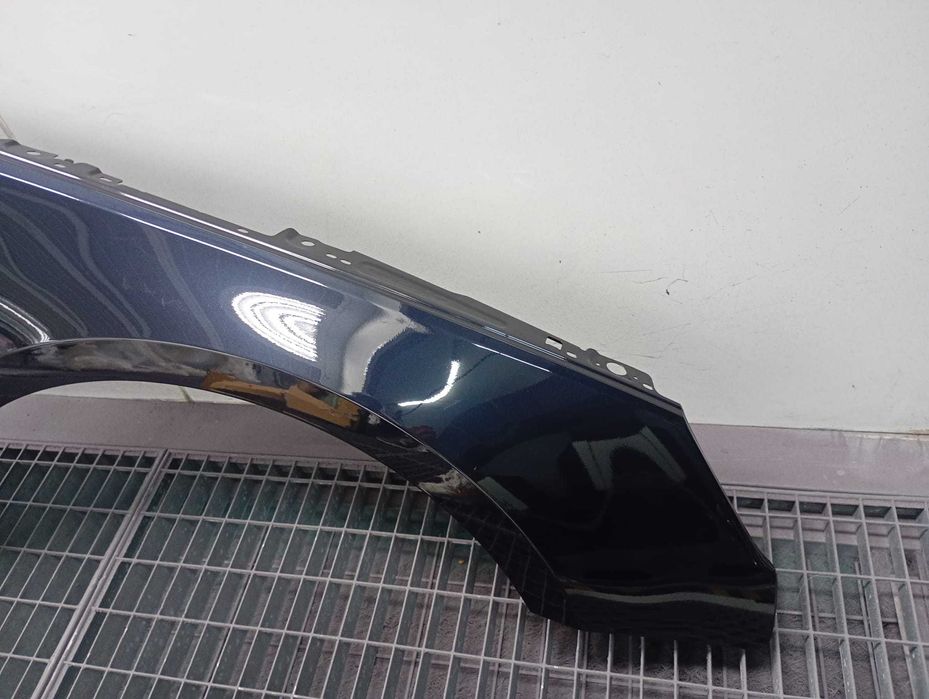 Aripa Fata Dreapta Audi A4 B9 An 2015-2019 (LX5R (Albastru))