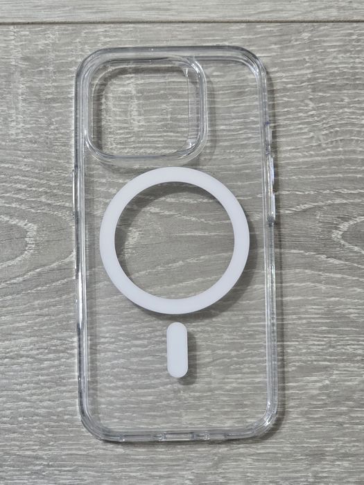 Husă ESR iPhone 16 Pro HaloLock MagSafe – Control Cameră