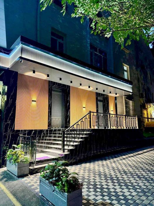 Ижарага нотурар жой берилади ор-р: Ц1  Чайкофф  95,м2