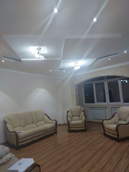 Продаётся 4х комнатная квартира на Дружбе Народов