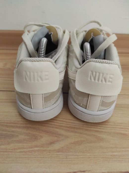 Adidas Nike Court Vision LO Prm 37.5
