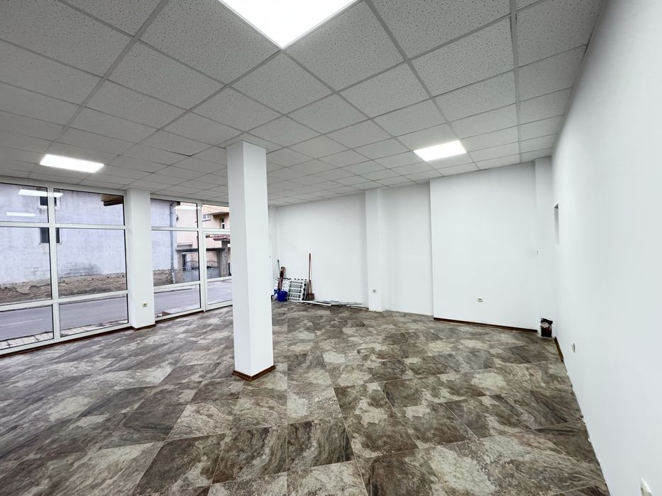 Продава търговско помещение в гр. Казанлък