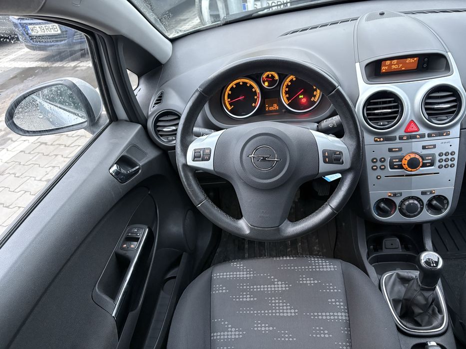 Opel Corsa 2012 FuLL