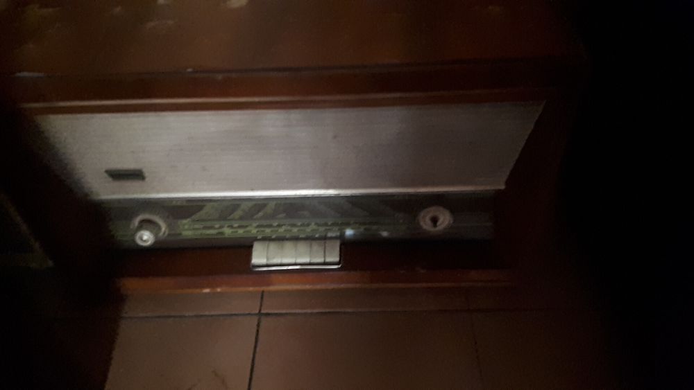 radio cu pikup cu placi