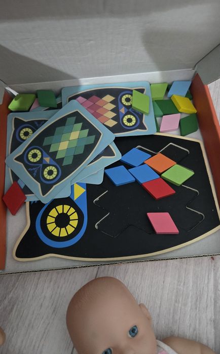 Продам набор детских игрушек и развивашек