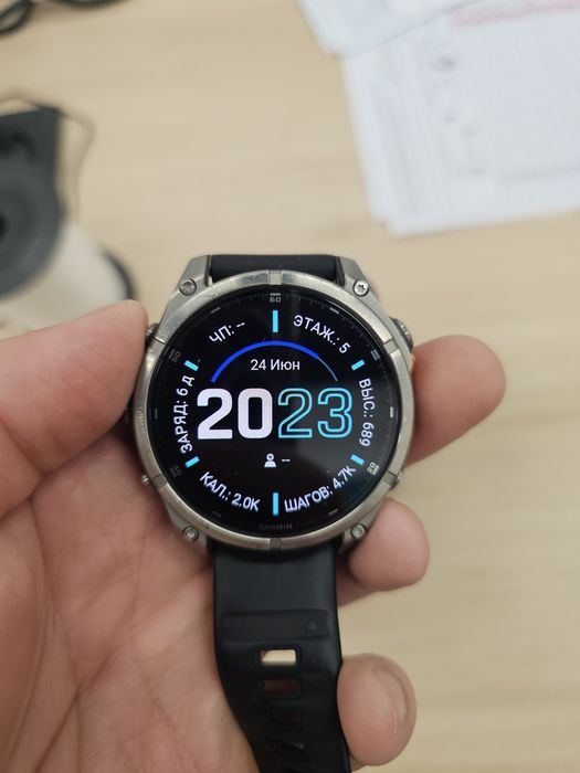 Garmin fenix 8  47mm titanium sapphire amoled