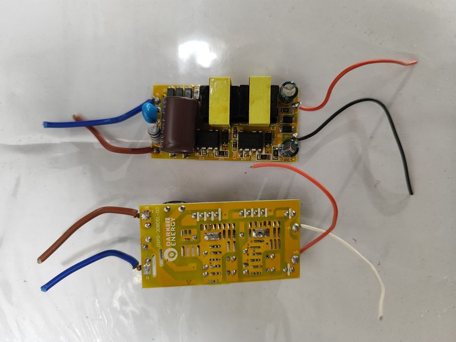 LED Driver 60-80W 600MA AC175-265V DC80-120V ЛЕД Захранване Драйвър