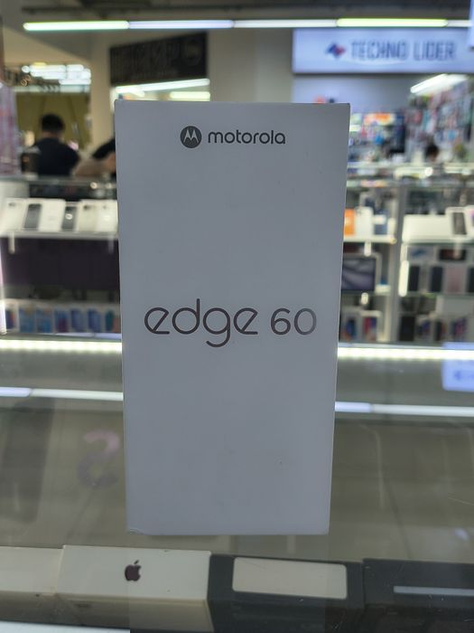 Moto edge 60 новый 12/512