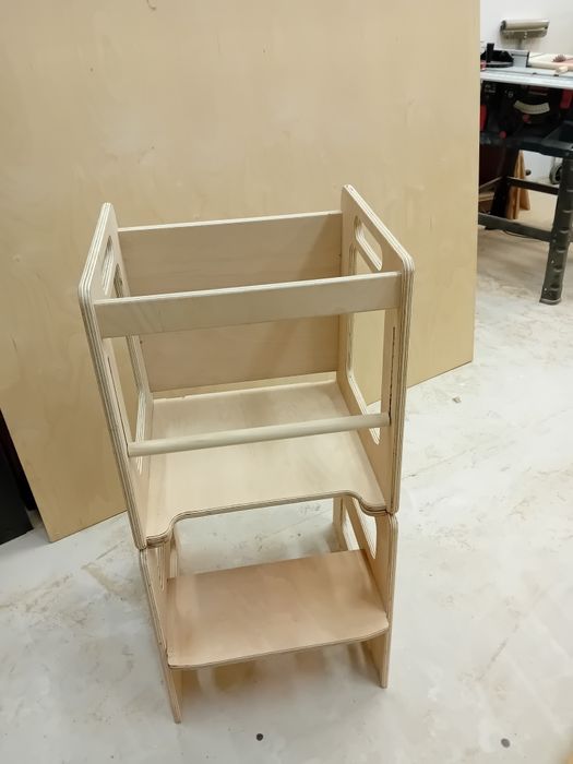 Кула Монтесори / бюро за игра