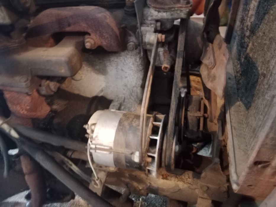 Продаётся самодельный трактор на базе Газ 21