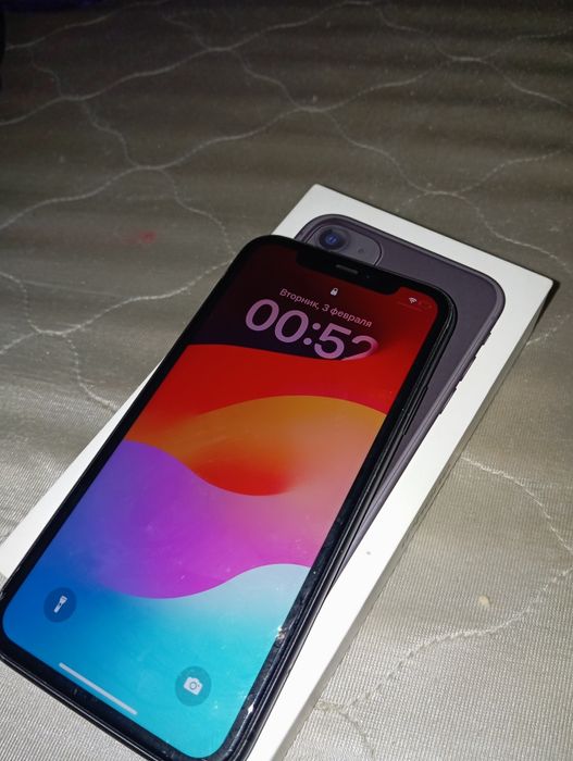 Айфон 11 срочноо