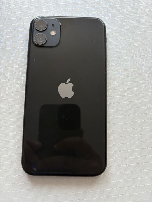 Продам iPhone 11, 128 ГБ