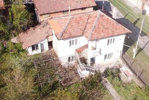 Продава се Къща в с. Българско Сливово, Област Велико Търново - 50 кв.м за 360 €/кв.м - Снимка #13