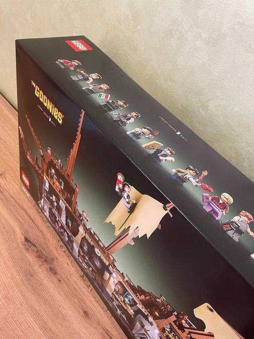 Lego: Балбесы (Ideas The Goonies 10365)