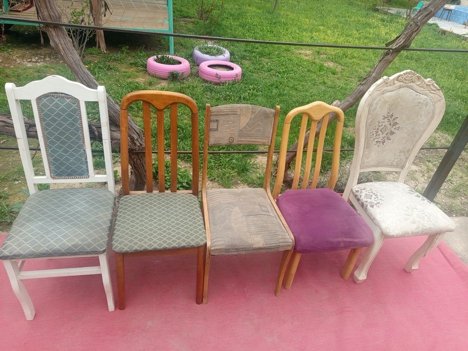 В продаже ( стул ) .