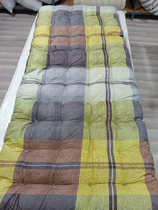 Komplekt toʻshak yostiq va koʻrpa optim narxlarda