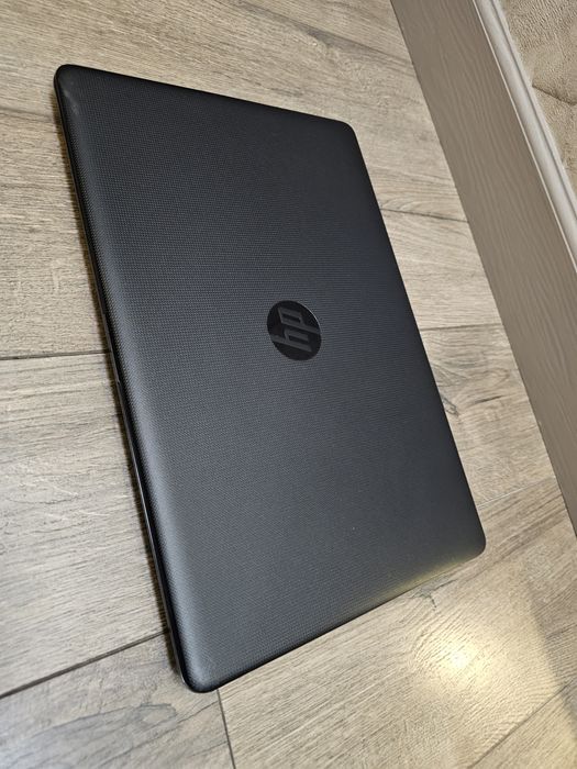 Офисный Ноутбук HP