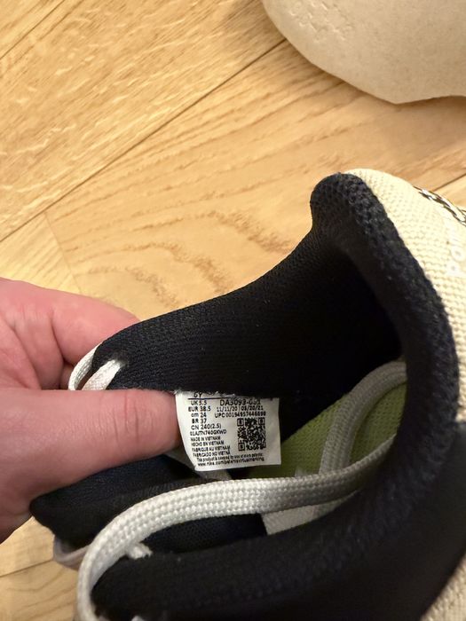 Nike Air Force 1 ‘07 LV8 Pomegranate