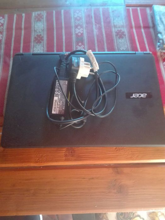 Laptop Acer Aspire ES-15