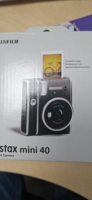Camera Fujifilm Instax Mini 40 Negru