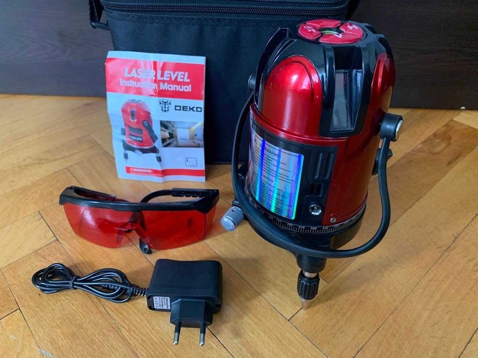 Самонивелиращ линеен лазерен нивелир 5 червени линии на 360 градуса