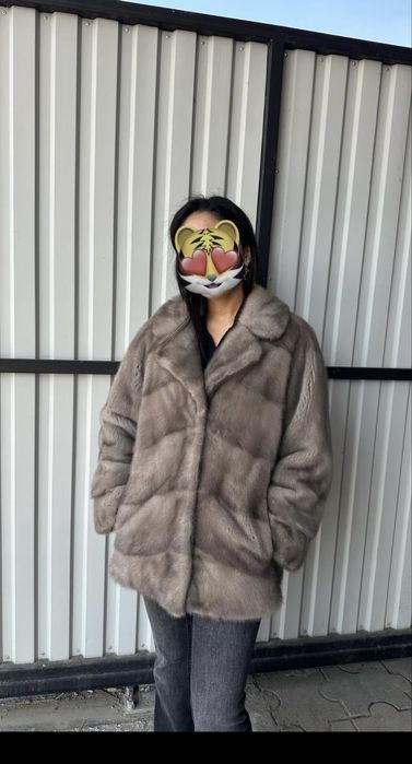 шуба норка серый