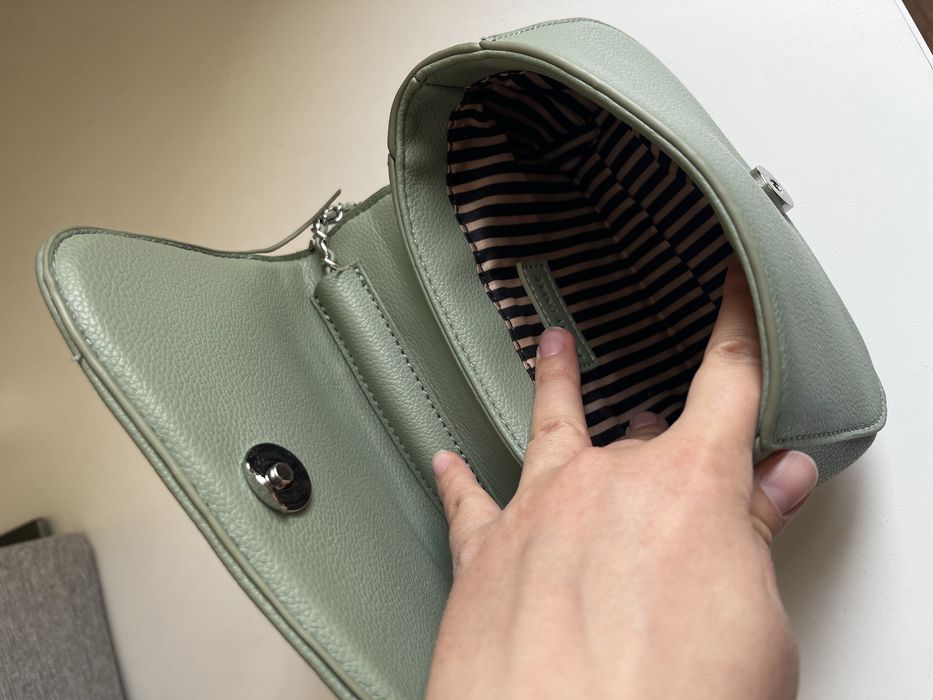 Чанти през рамо