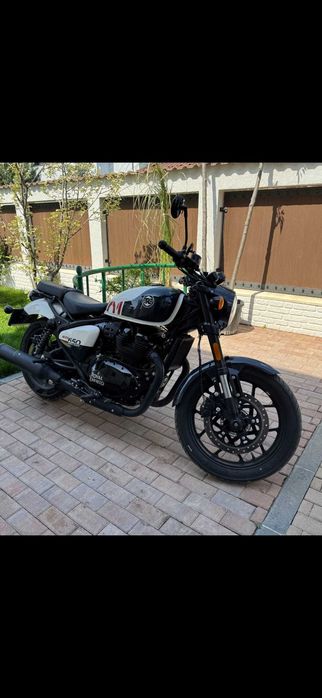 Royal Enfield 650 Shotgun