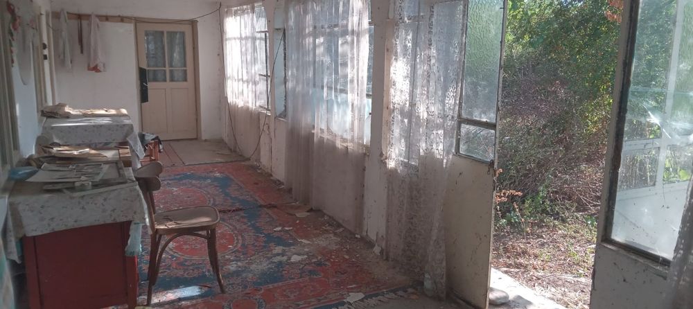 Casa langa Caracal plus teren intravilan