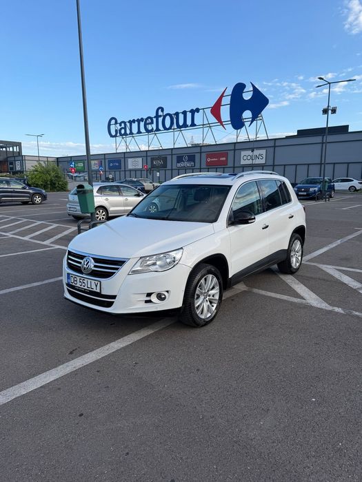 Volkswagen Tiguan 2.0 TDI 4Motion DSG-Euro 5-Piele-Panoramic