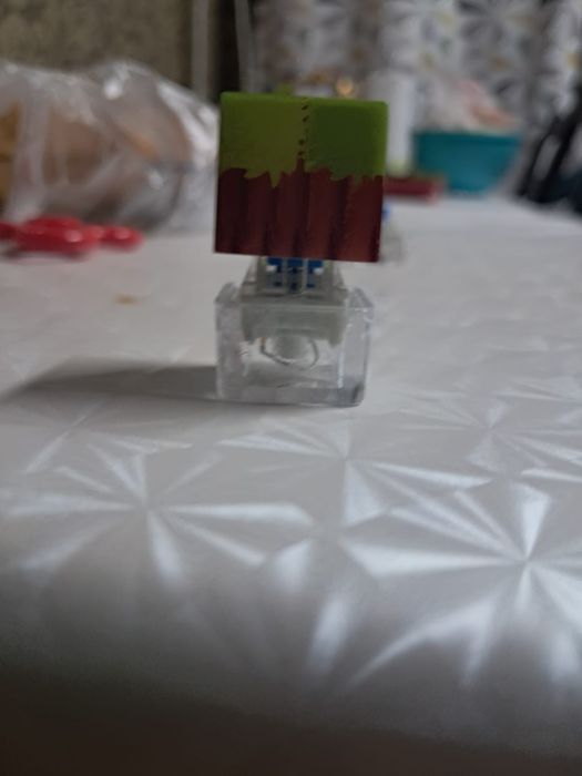 Продам антистресс и игрушки