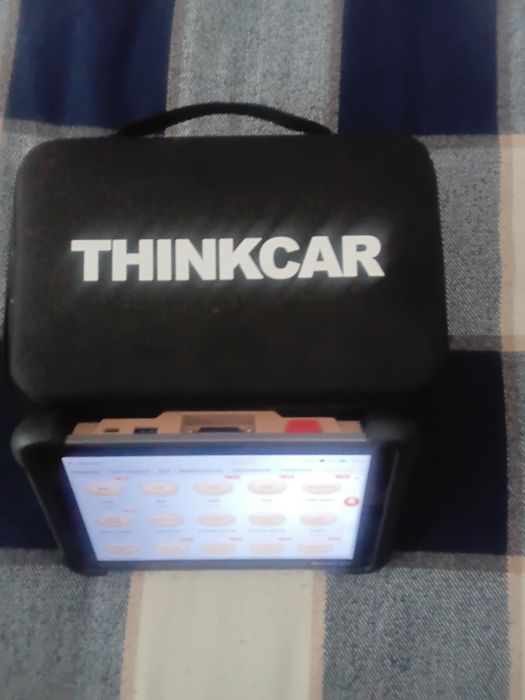 THINKCAR  689  Професиональный Авто скайнер.