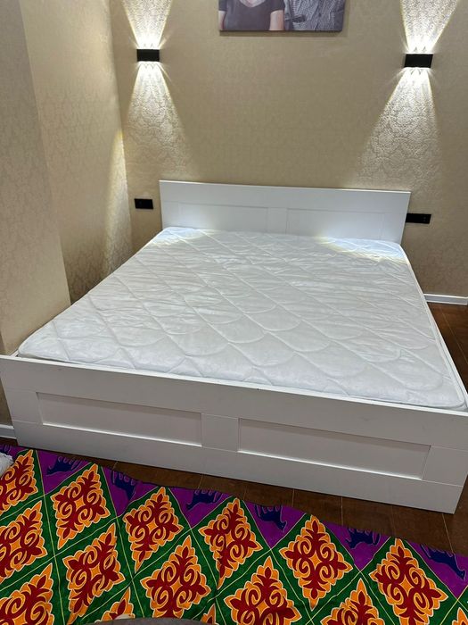 Кровать двухместный