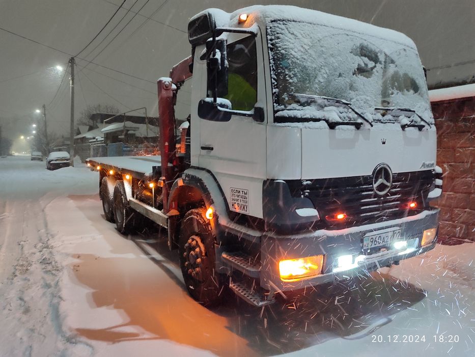 Мерседес Аксор манипулятор