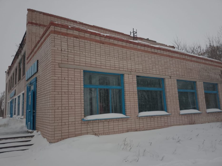 Продам здание торгового центрв