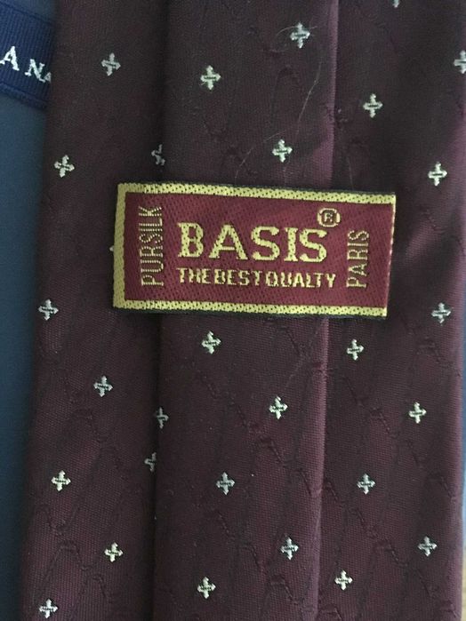 Оригинални вратовръзки на топ брандове - промоционални цени