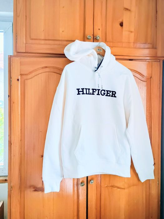 Нов оригинален суичър TOMMY HILFIGER