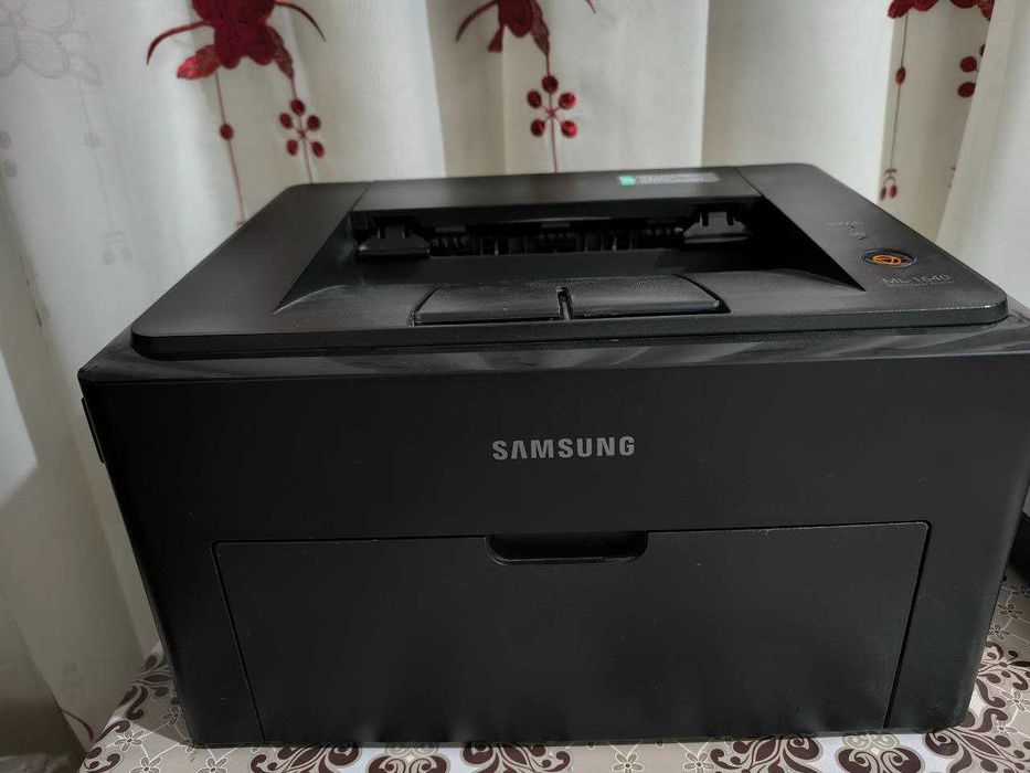 Продаётся лазерный принтер в отличном состоянии