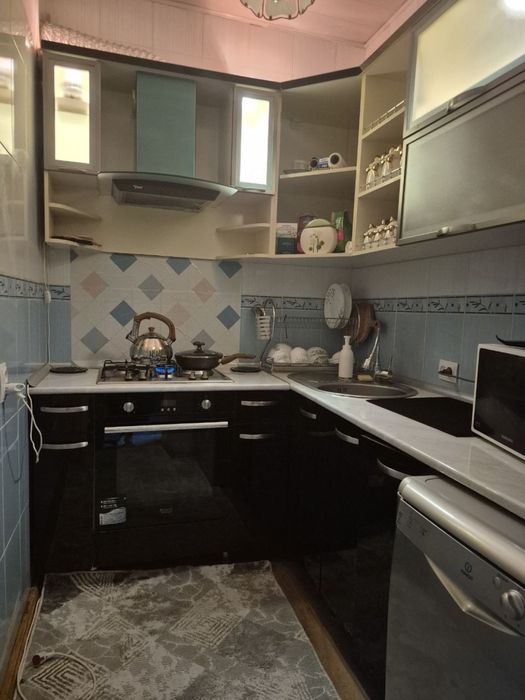 3 комнатная, 77 серия, генерал петрова, Паркентский, Овир