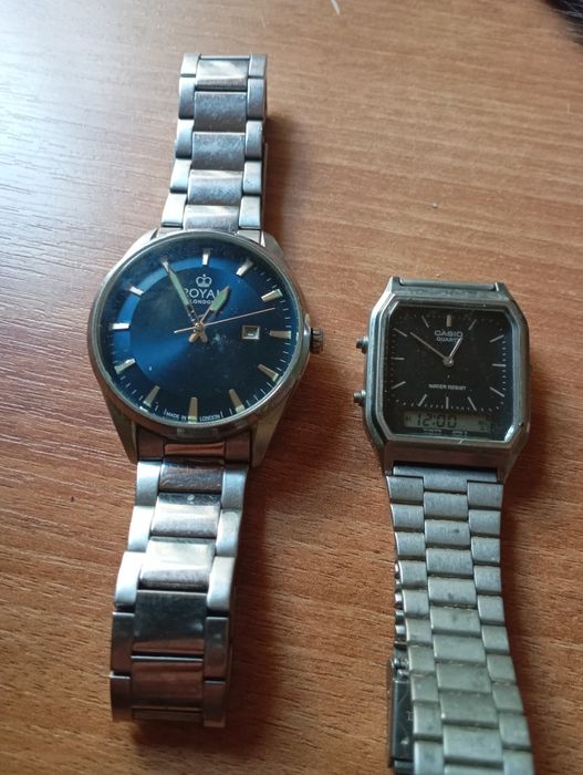 Прадам пару часы все работает