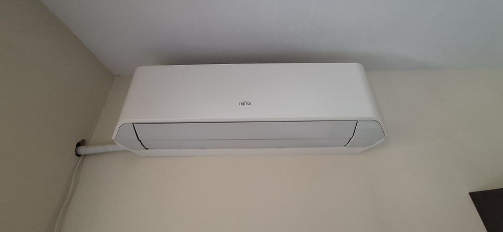 Дава се под наем Едностаен апартамент в Пловдив, Южен - 25 кв.м за 204 € - Снимка #5