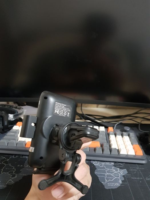 Автомобильная беспроводная зарядка+держатель для телефона