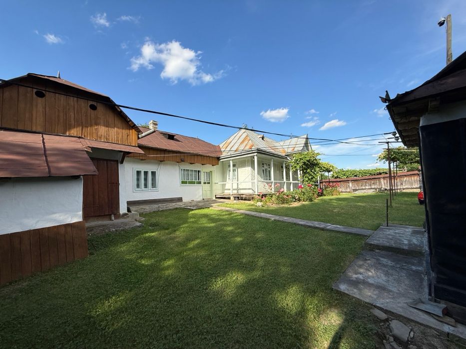 Casă + teren 2.822 mp de vânzare – sat RĂUCEȘTI, NEAMȚ