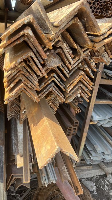 Уголник 100*100