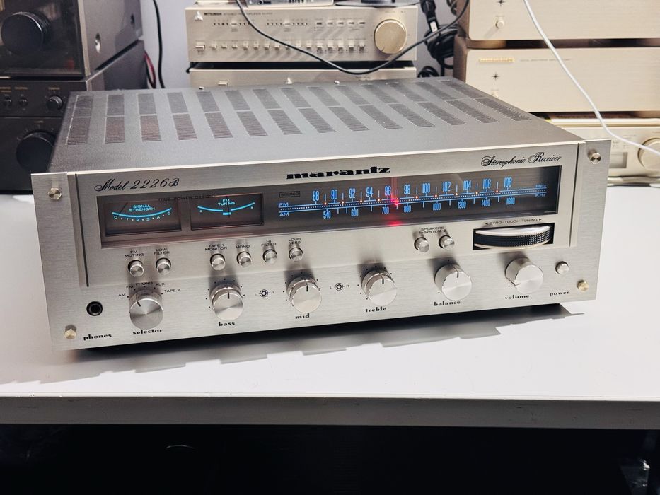 Amplituner/amplificator de colecție MARANTZ model 2226B, IMPECABIL