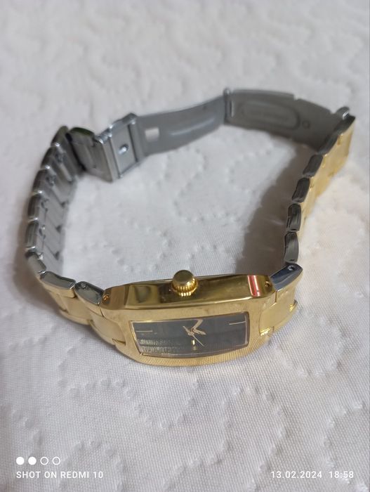 Дамски часовник Casio