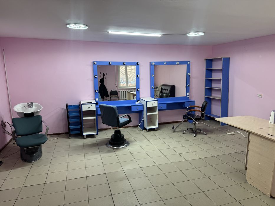 Кресло парикмахерское