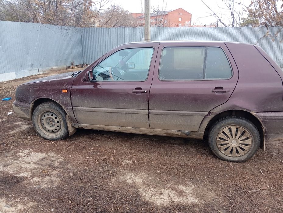 Срочно продам Гольф3