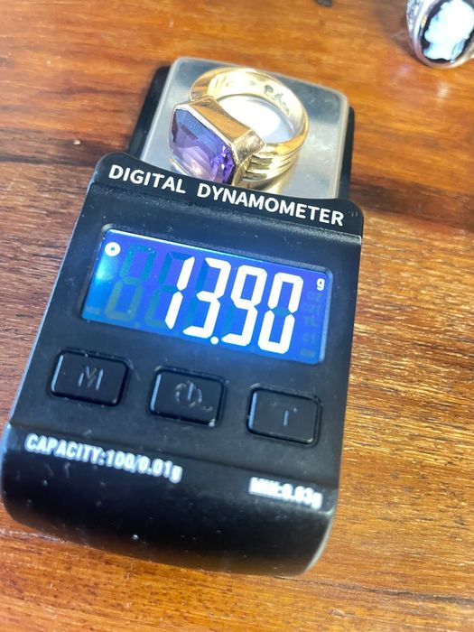 Inel aur 18 k cu ametist natural